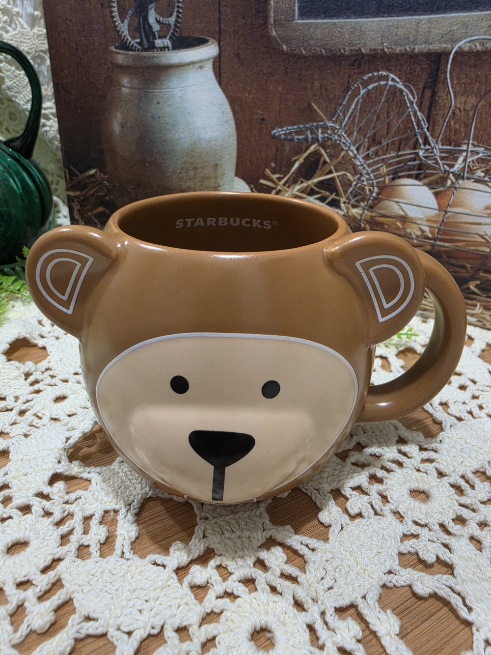 2025 Holiday Starbucks Bearista Brown and Tan Bear Face Ceramic Mug